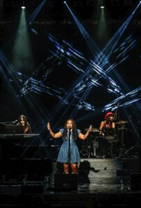 TRAILBLAZING WOMEN OF COUNTRY