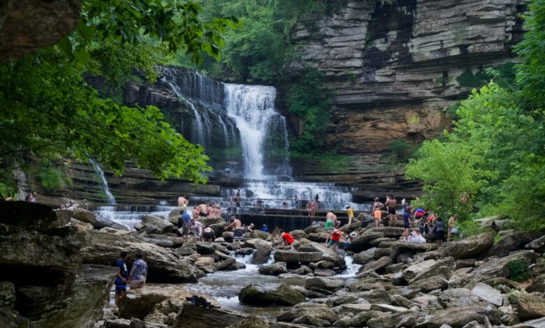 Cummins Falls State Park : un joyau naturel du Tennessee avec une belle chute d'eau