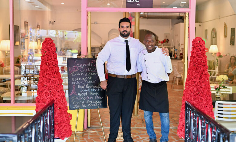French Can can cafe et bistrot Hollywood_manager et cuisinier