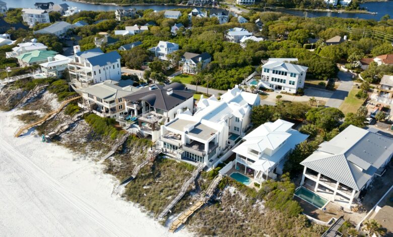 Maisons sur le front de mer en Floride