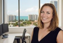 Charlyne Rasolo : Fin des aides & explosion des coûts : Pourquoi votre assurance santé en Floride risque de flamber dès 2026.