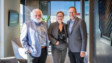 Michel Laroche Pascale Desgagnés et Eric Laroche. Viverdi, un nouveau domaine haut de gamme pour VR au Québec
