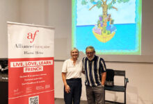 Isabelle Leroux (pdte Alliance Française) et Édouard Duval-Carrié au Wolfsonian Museum de Miami : une soirée d’exception placée sous le signe de l’art et de la mémoire