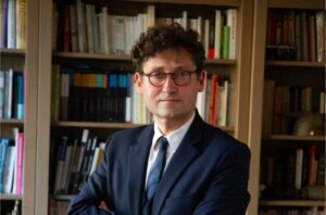 Thierry Peyroux sera le consul général de France arrive à Miami