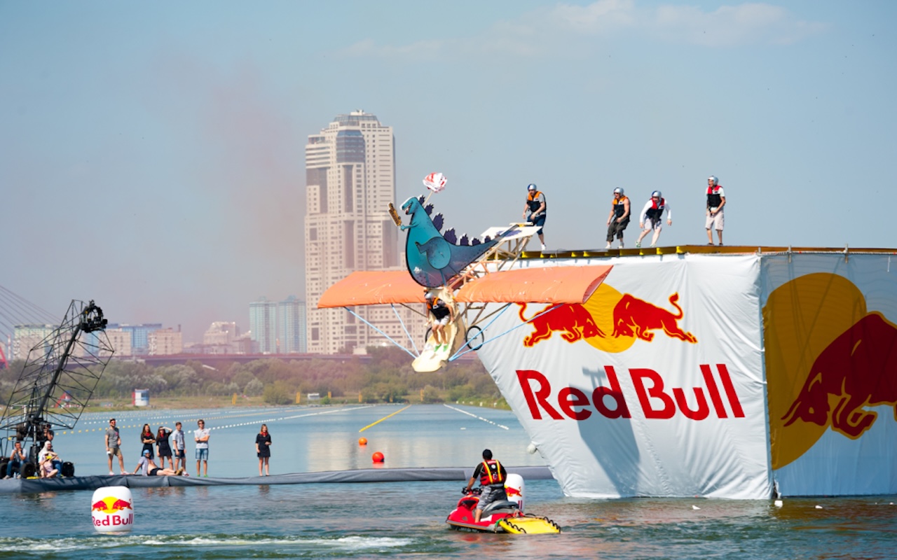 RED BULL FLUGTAG MIAMI