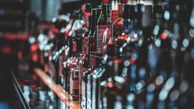 Des bouteilles d'alcool
